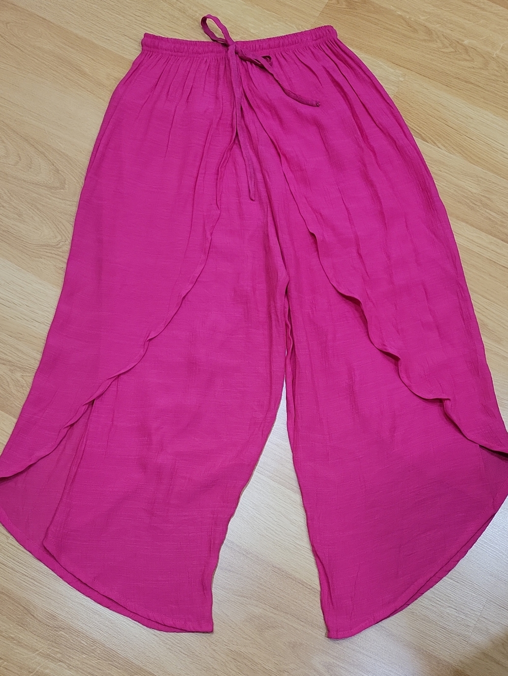 Fuchsia Split-Leg Flowy Pants